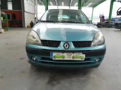 Здавання транспортного засобу renault clio ii fase ii (b/cb0) authentique року 2002 потужний d4fb712