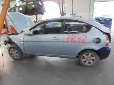 Veículo de Sucata HYUNDAI ACCENT III (MC) 1.5 CRDi GLS do ano 2007 alimentado D4FA