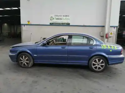 Scrapping Vehicle JAGUAR X-TYPE I (X400) 2.0 D of the year 2003 powered 6B