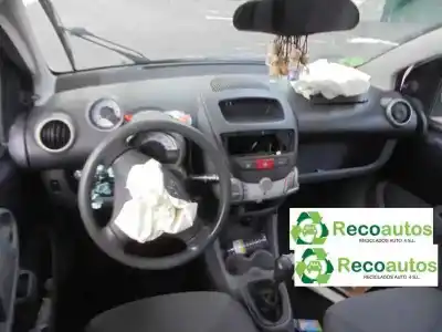 Veicolo di demolizione peugeot 107 1.0 cat (384f) dell'anno 2007 alimentato 1kr
