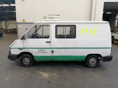 Здавання транспортного засобу RENAULT TRAFIC 2.1 D року 1993 потужний D-852