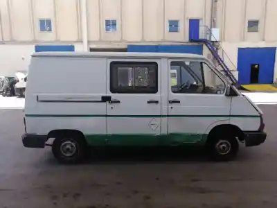 Scrapping Vehicle renault trafic 2.1 d of the year 1993 powered d-852