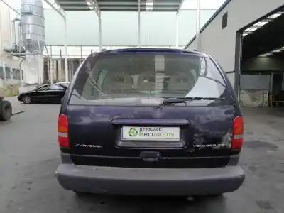 Veículo de Sucata chrysler voyager (gs) 2.4 do ano 1999 alimentado (g) b ó 2.4l
