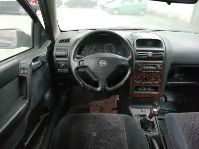 Verschrottungsfahrzeug opel astra g berlina comfort des jahres 1999 angetrieben x18xe1