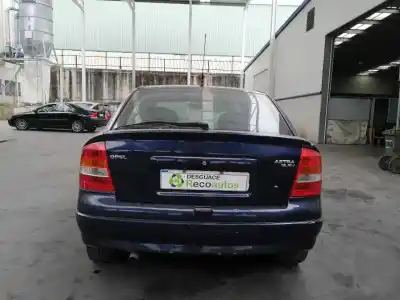Verschrottungsfahrzeug opel astra g berlina comfort des jahres 1999 angetrieben x18xe1