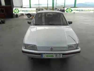 Veicolo di demolizione mg montego 2.0 dell'anno 1986 alimentato 20h efi.gasolina