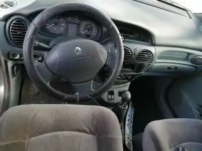 Утилизация автомобиля renault megane i scenic (ja0) 1.6 16v kaleido 107 cv / 79 kw года 1999 питание k4m