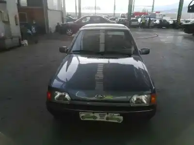 Véhicule à la ferraille ford orion (1989.... 1.6 65 kw de l'année 1989 alimenté lu