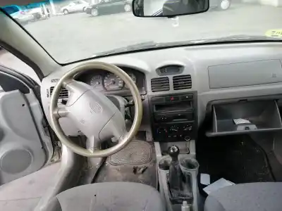 Scrapping Vehicle kia rio i fastback (dc) 1.3 of the year 2004 powered a3d