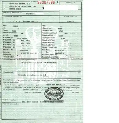 Veículo de Sucata volvo v40 familiar 1.8i do ano 2001 alimentado b4184sj