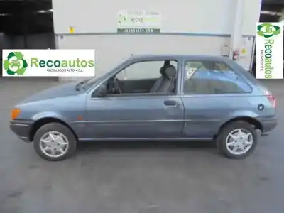 Veicolo di demolizione FORD FIESTA BERL./COURIER 1.4 CAT (PT-E) dell'anno 1990 alimentato FU