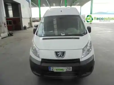 Veicolo di demolizione peugeot expert tepee (vf3x_) 2.0 hdi 120 dell'anno 2010 alimentato rhk