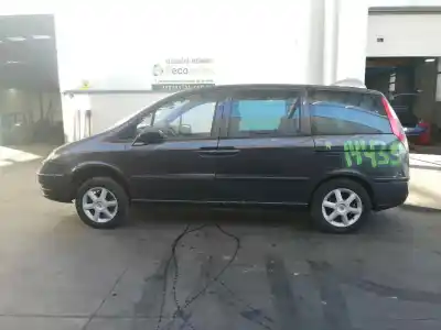 Veículo de Sucata FIAT ULYSSE (179) 2.2 JTD Admiral do ano 2004 alimentado 4HWDW12ATED4