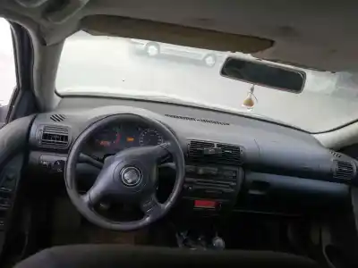 Здавання транспортного засобу seat toledo ii (1m2) 1.9 tdi року 2003 потужний asv