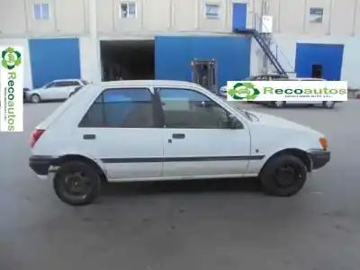 Véhicule à la ferraille ford fiesta berl./courier 1.3 cat de l'année 1992 alimenté g/jbc