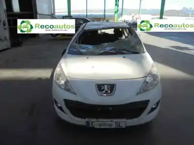 Veículo de Sucata peugeot 207 1.4 hdi do ano 2013 alimentado 8h01