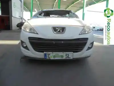 Veículo de Sucata peugeot 207 1.4 hdi do ano 2013 alimentado 8h01