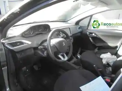 Scrapping Vehicle peugeot 208 style of the year 2017 powered bh02