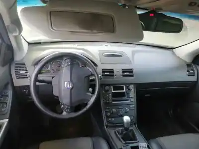 Veículo de Sucata volvo xc90 i (275) d5 awd do ano 2005 alimentado d 5244 t