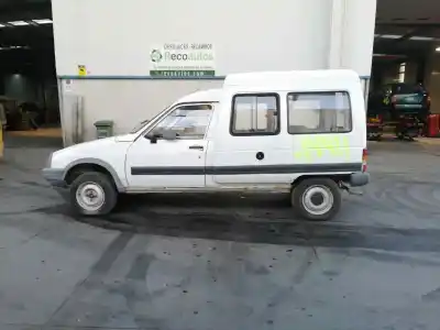 Veículo de Sucata CITROEN C-15 19D FAM TOP do ano 2002 alimentado WJX