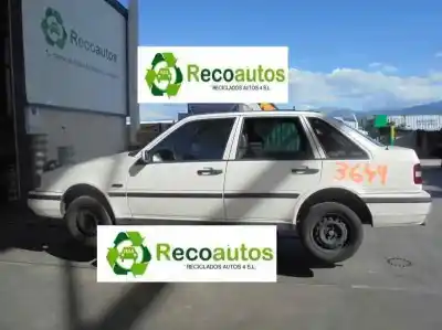 Sloopvoertuig VOLVO SERIE 440 2.0 CAT van het jaar 1994 aangedreven B20F 208