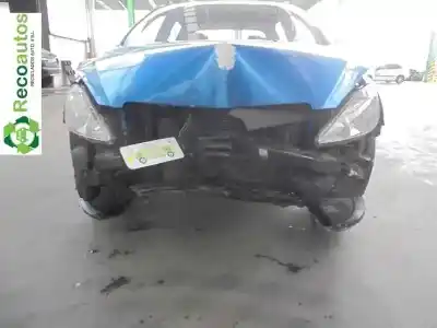 Veículo de Sucata peugeot 307 (s1) 2.0 hdi cat do ano 2001 alimentado rhy