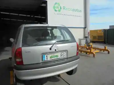 Veículo de Sucata opel corsa b (1993->) 1.7 d do ano 2000 alimentado d-x17d