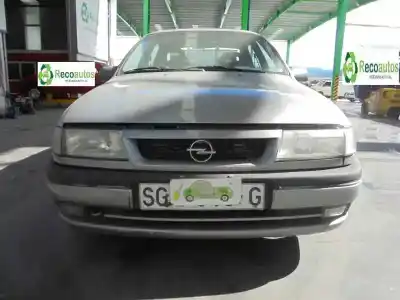 Scrapping Vehicle opel vectra a 2.5 v6 cat (l80) of the year 1993 powered c25xe