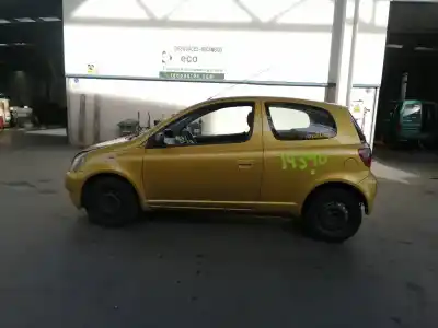 Sloopvoertuig TOYOTA YARIS (NCP1/NLP1/SCP1) 1.0 CAT van het jaar 2000 aangedreven 1SZFE