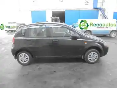 Veículo de Sucata daewoo kalos 1.4 se do ano 2004 alimentado af14s3-g