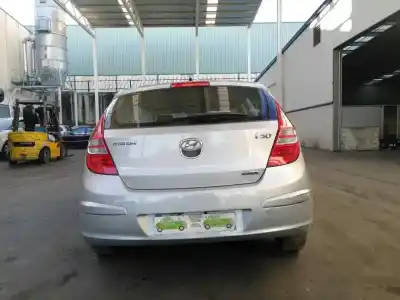 Sloopvoertuig hyundai                                            i30                                                                                                                                                                                                                                                        1.6 crdi cat                                                                                                                                                                                                                                               van het jaar 2009 aangedreven d4fb