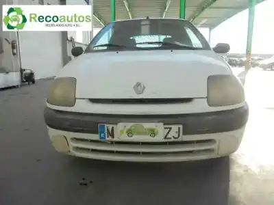 Scrapping Vehicle renault clio ii fase i (b/cbo) 1.9 d alize of the year 2000 powered f8q k6