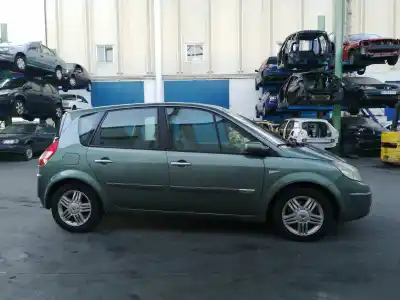 Здавання транспортного засобу renault scenic 2 2.0i 16v 135ch manual року 2003 потужний f4r1771
