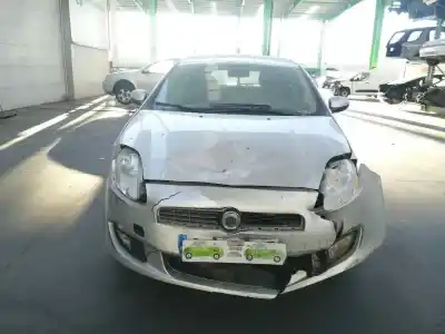 Veicolo di demolizione fiat bravo ii (198_) 1.4 (198axa1b) dell'anno 2007 alimentato 192b2000