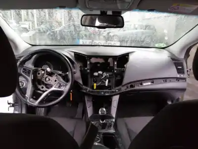 Veículo de Sucata hyundai i40 1.7 crdi cat do ano 2017 alimentado d4fd