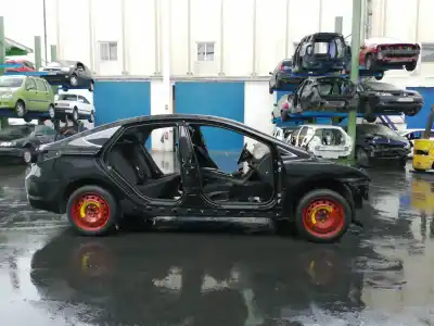 Veículo de Sucata hyundai i40 1.7 crdi cat do ano 2017 alimentado d4fd