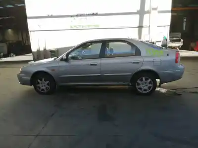 Vehicul casat KIA SHUMA II 1.6 LS 4 Berlina al anului 2003 alimentat G/S6D