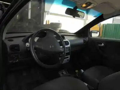 Scrapping Vehicle opel corsa c 1.7 16v cdti of the year 2003 powered z17dth