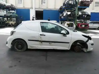 Veículo de Sucata peugeot 207 confort do ano 2008 alimentado 8hz