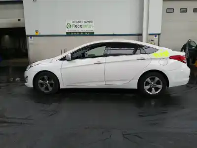 Veículo de Sucata HYUNDAI I40 1.7 CRDi CAT do ano 2013 alimentado D4FD