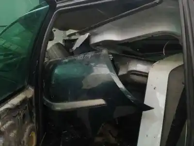 Veículo de Sucata ford galaxy (vx) clx do ano 1998 alimentado y5b