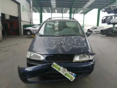 Veículo de Sucata ford galaxy (vx) clx do ano 1998 alimentado y5b