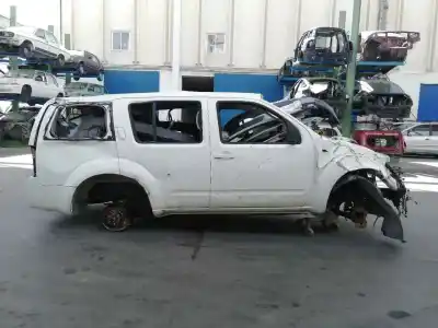 Veículo de Sucata nissan pathfinder (r51) 2.5 dci xe do ano 2008 alimentado yd25
