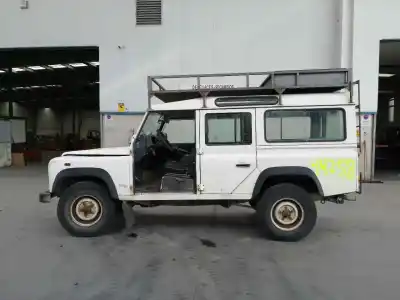 Vehicul casat LAND ROVER DEFENDER (LD) 2.5 Td5 al anului 2000 alimentat 10P