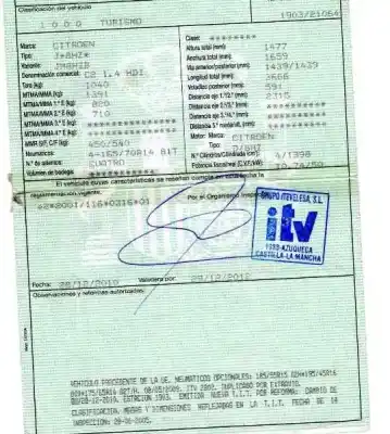 Veículo de Sucata citroen c2 (jm_) 1.4 hdi do ano 2003 alimentado 8hz