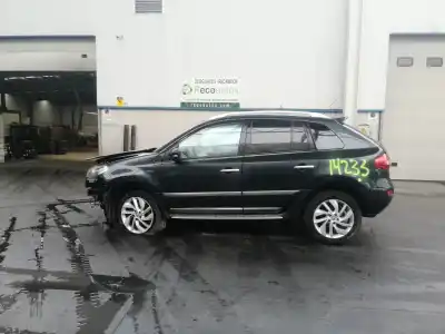 Veículo de Sucata RENAULT KOLEOS 2.0 dCi Diesel FAP do ano 2014 alimentado M9RH862