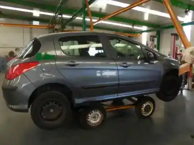 Veículo de Sucata peugeot 308 confort do ano 2010 alimentado 9h02