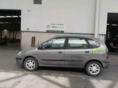 Veículo de Sucata renault scenic (ja..) 1.9 dti diesel cat do ano 2000 alimentado f9q a7