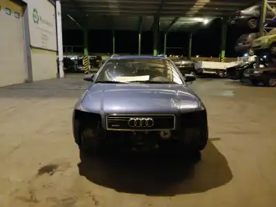 Veículo de Sucata audi a4 b6 avant (8e5) 2.5 tdi quattro do ano 2003 alimentado ake