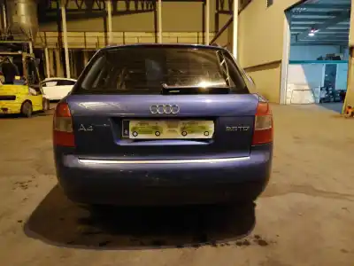 Veículo de Sucata audi a4 b6 avant (8e5) 2.5 tdi quattro do ano 2003 alimentado ake